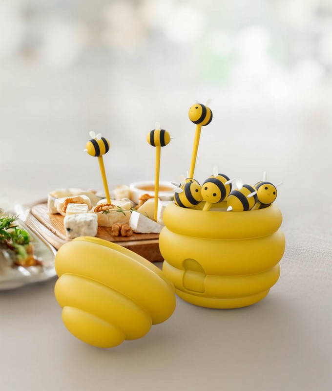 Set alveare contenente 6 stuzzicadenti riutilizzabili a forma di ape per aperitivo